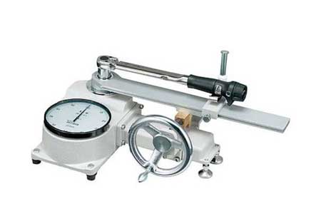  Torque Wrenches & Torque Calibrators
